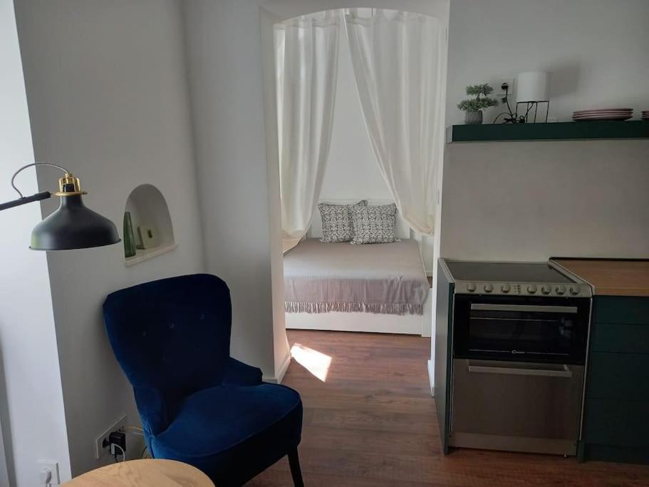 Apartma Centrally-located Stylish Place *